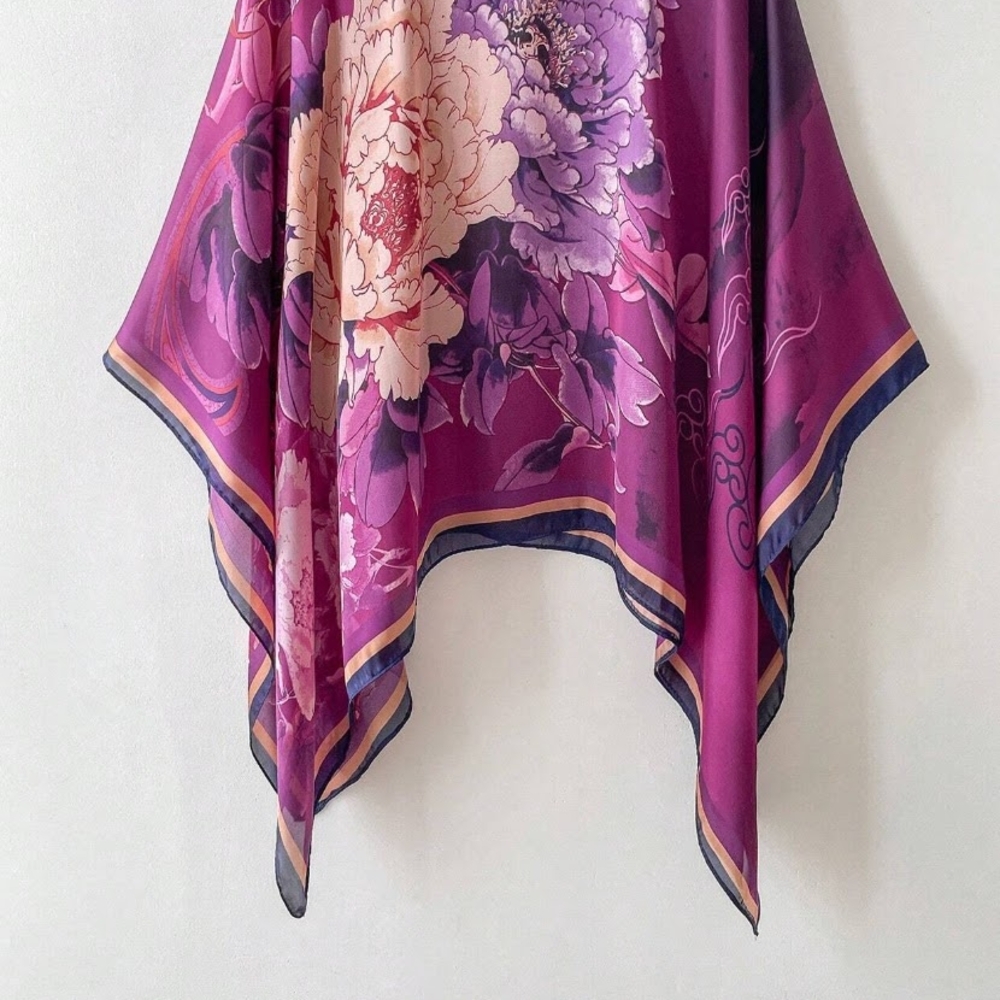 Elegant Floral Silky Print Poncho